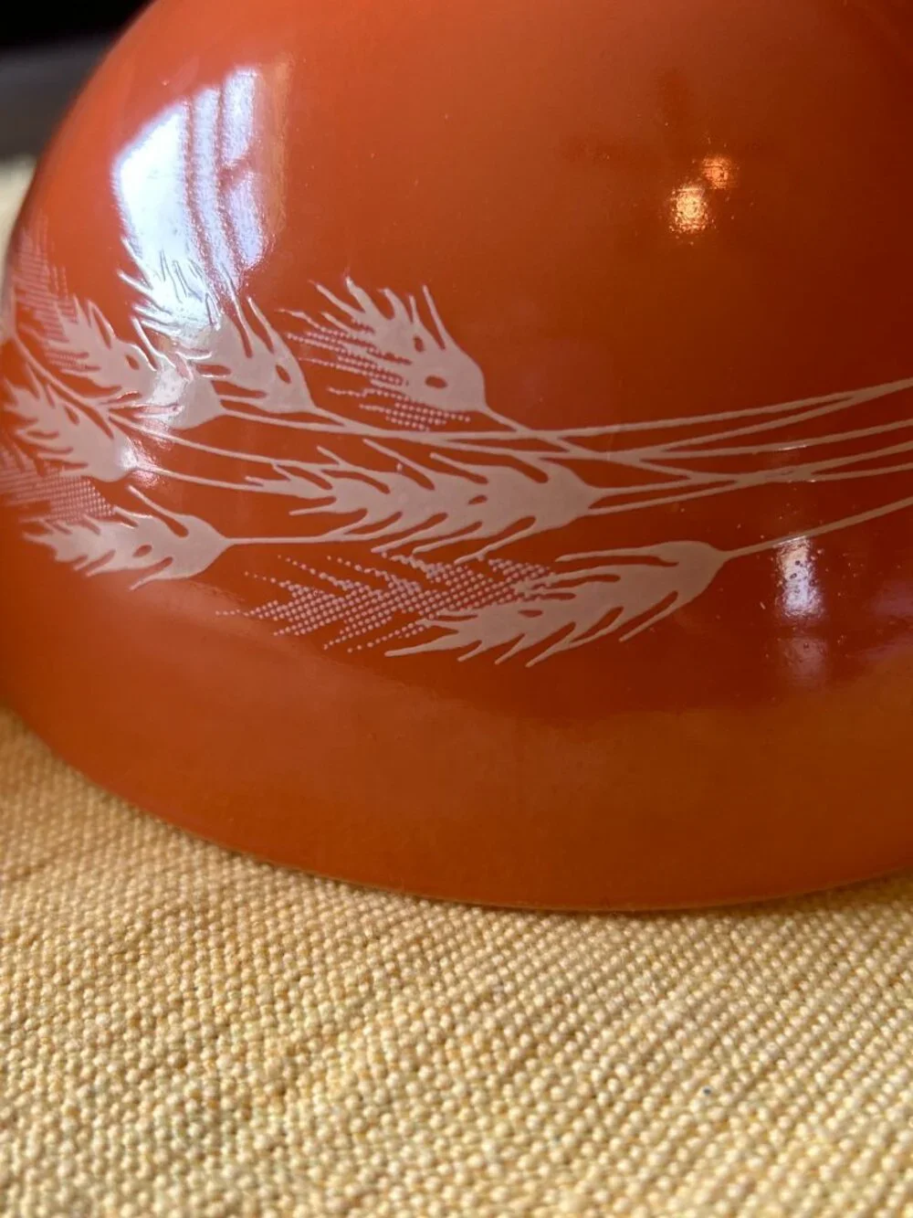Pyrex bowls set    